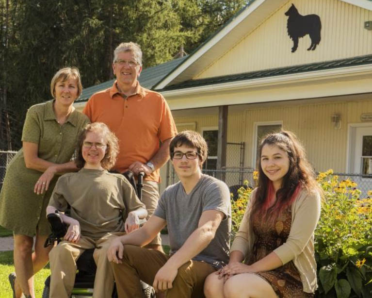 Sherri, Jocelyn Longpré & Family